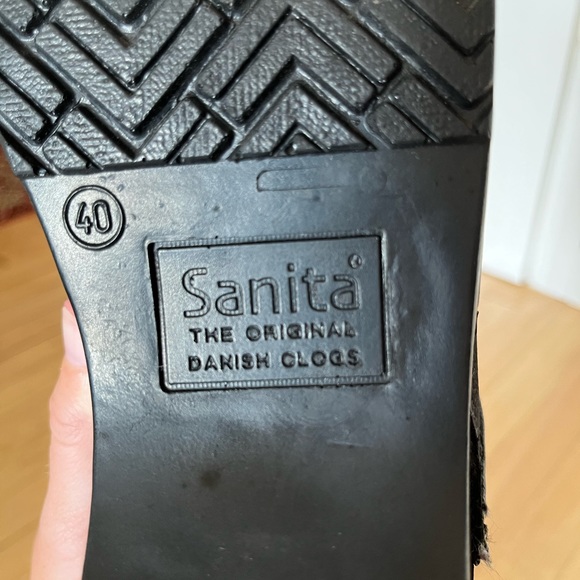 Sanita Womens Black Clogs - EU size 40, US size 9 - Picture 4 of 4